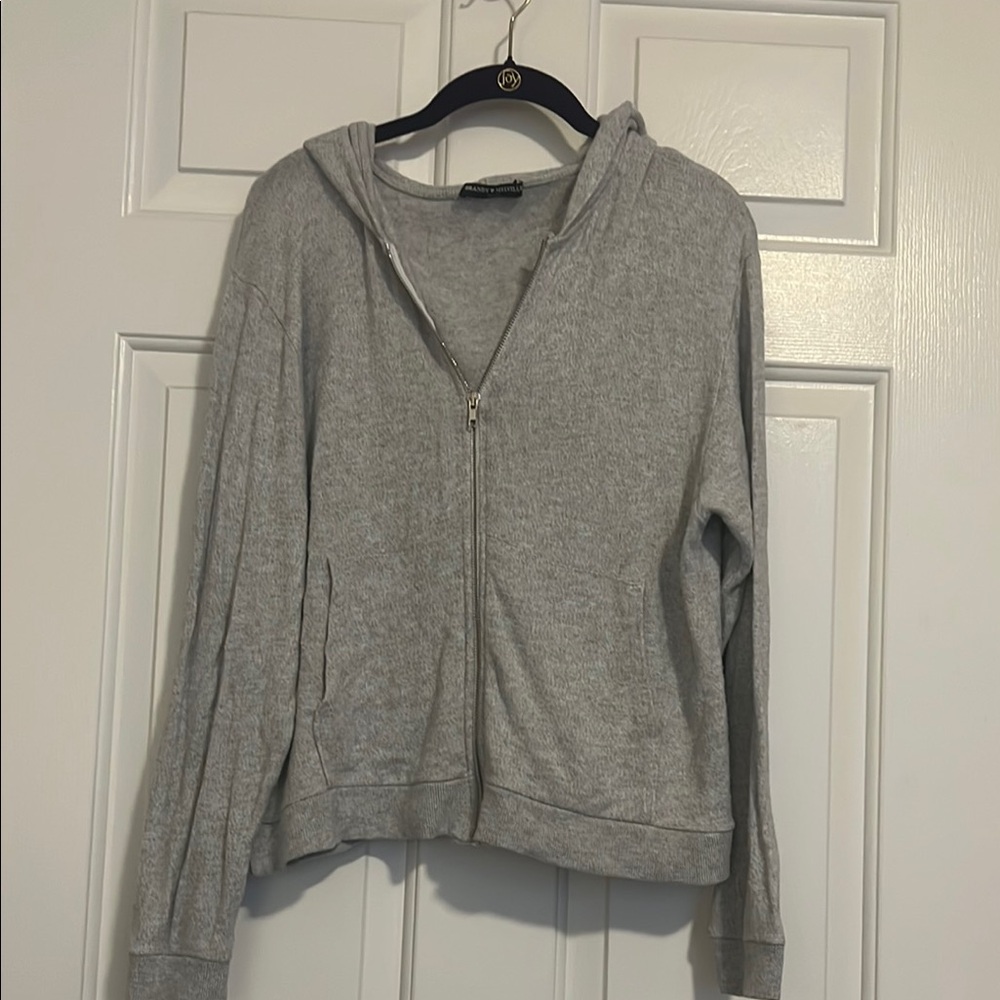 Brandy Melville zip up hoodie